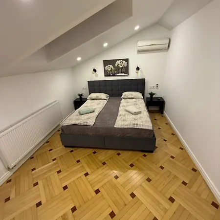 Gamla Stan 公寓 利沃夫